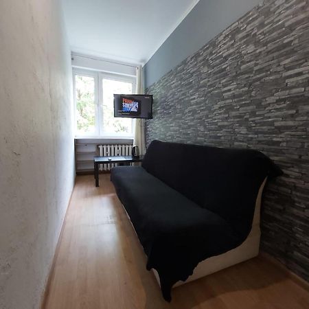 2050 Zwyciestwa 23 - Tanie Pokoje - Samodzielne Zameldowanie - Self Check In Poznaň Exteriér fotografie
